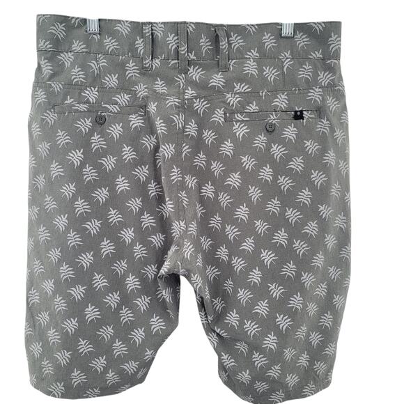 TRUNKS Multi-Functional Short Size 34 Hybrid - Picture 2 of 4